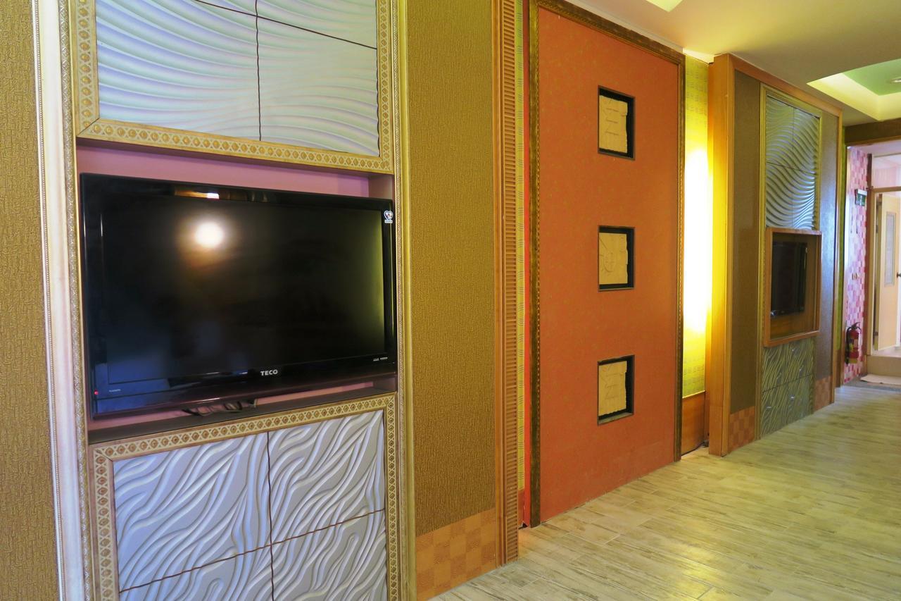 富晴汽車旅館fu Ching Motel Changhua Dış mekan fotoğraf