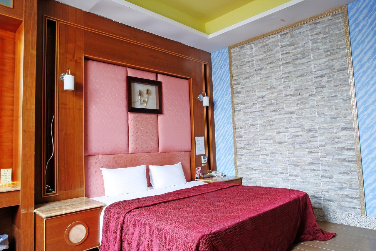 富晴汽車旅館fu Ching Motel Changhua Dış mekan fotoğraf